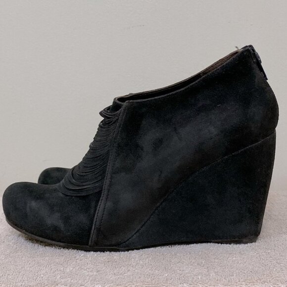 COCLICO Brown Suede Wedge Ankle Booties With Fringe Detail 37 - Picture 12 of 12